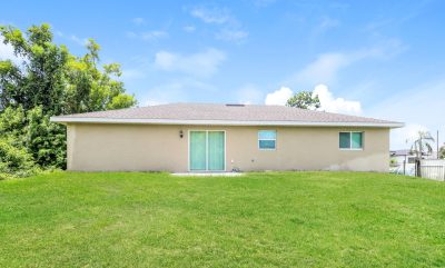 015 Rear View ET2115 1