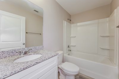 011 photo bathroom 13159606