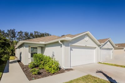 000 front view 13249463