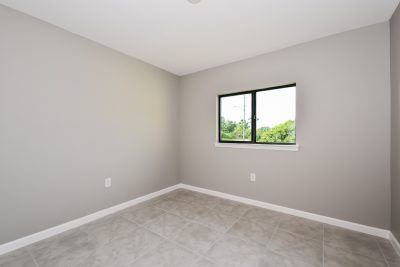 011 Bedroom ET41157
