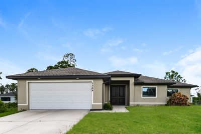 000 Front View ET41218