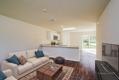 001 photo Living Room 14651113