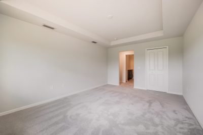 009 photo main bedroom 12643380