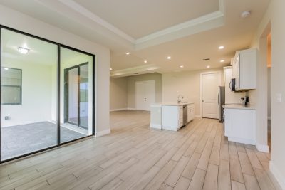 005 Dining Room ET71173