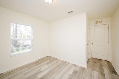 005 Dining Room ETA6111