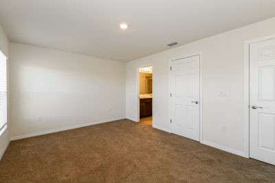 007 Main Bedroom ET31132
