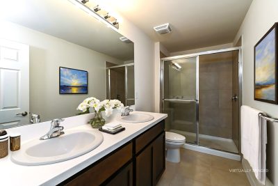 004 012 photo main bathroom 14648717