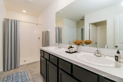 004 photo bathroom 14648306