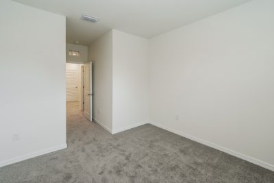 011 Bedroom ET61056