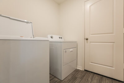 012 photo laundry room 12580219