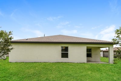 020 Rear View ET81135