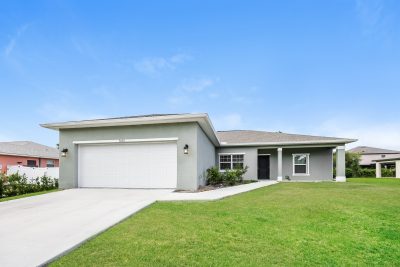 000 photo Front View bd4fe615 f1e4 407b 9cf1 eaea56becd11