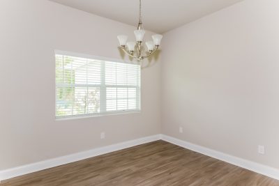 004 Dining Room ETA0058
