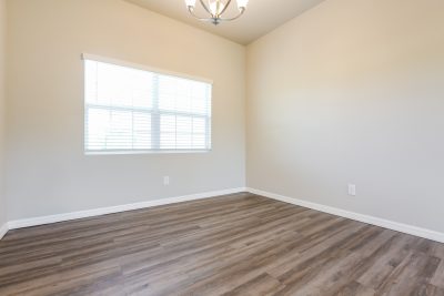 006 photo dining room 12580194