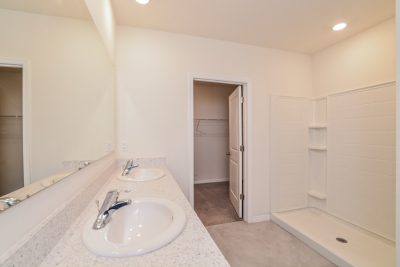 006 photo main bathroom 13663051