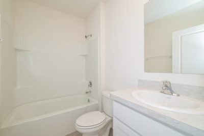 014 Bathroom ET61067