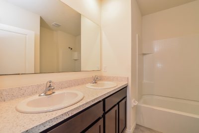 014 Bathroom ET61168