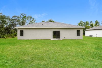 015 Rear View ET61198