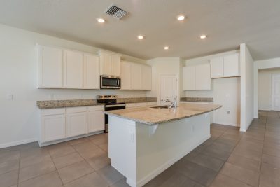 004 Kitchen ET81010