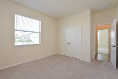 012 Bedroom ET81010