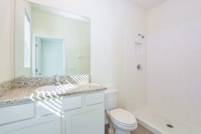 012 photo bathroom 13283753
