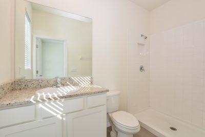 012 photo bathroom 13283753