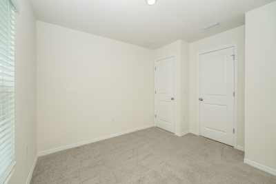 011 Bedroom ET81013