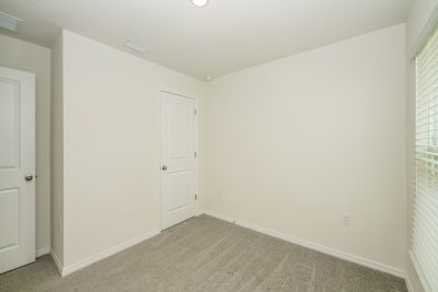007 photo bedroom 13554843