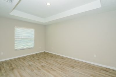 009 Main Bedroom ET91180