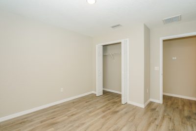 009 photo bedroom 13528539