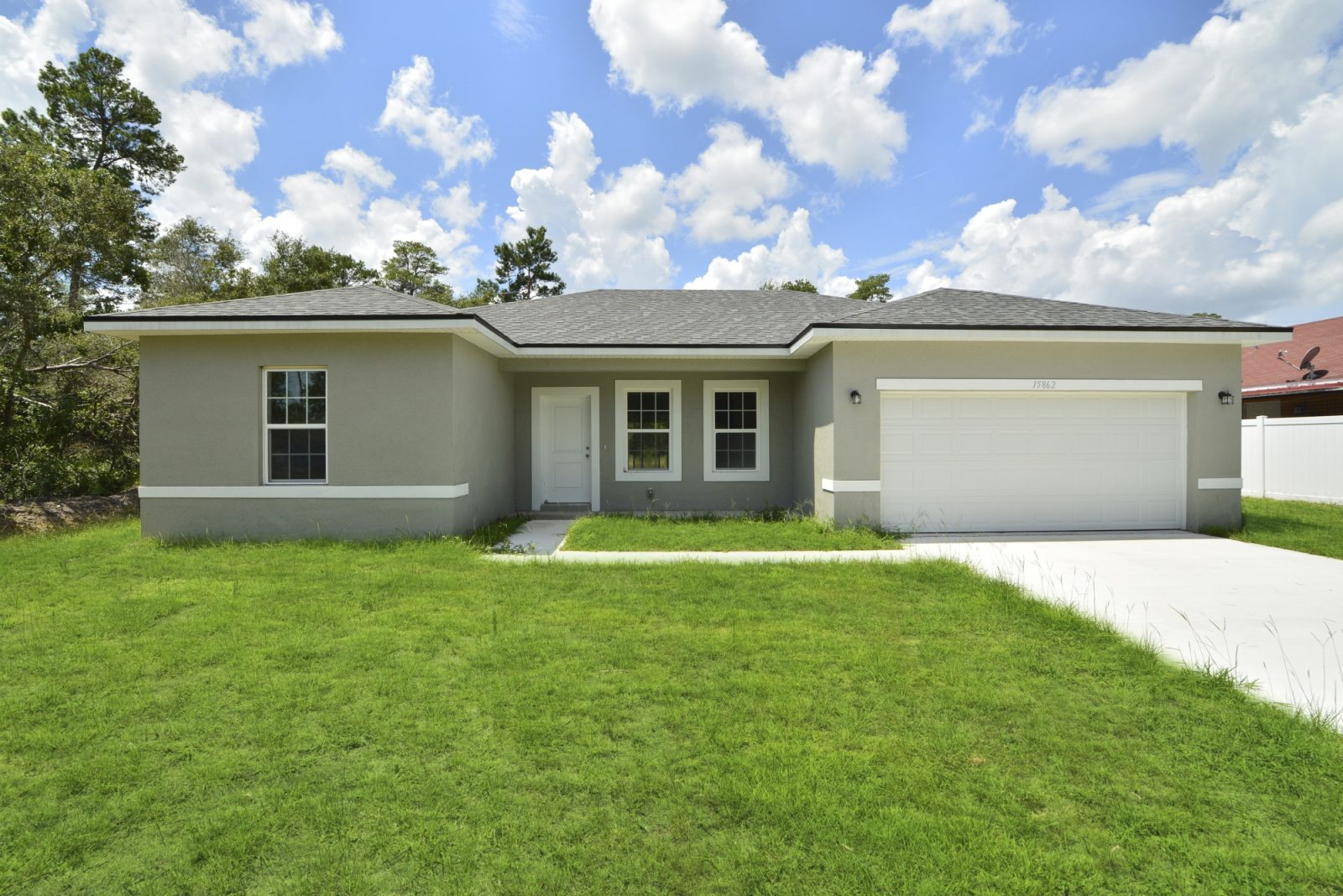 000 Front Entrance ETY1029