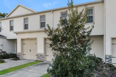 014 photo front view 15150991