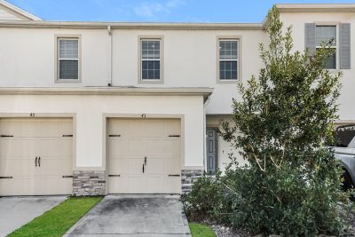 014 photo front view 15150993