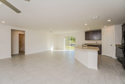 002 photo living room 13662937