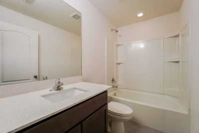 012 photo bathroom 13662933