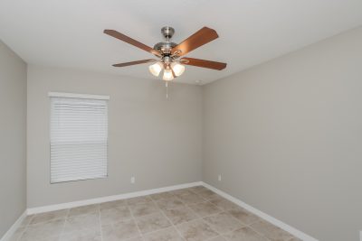 011 photo bedroom 11619082