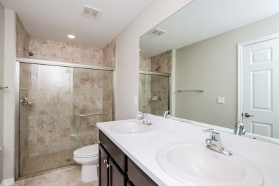 009 Main Bathroom ET91166
