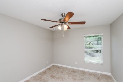 010 Bedroom ET91166