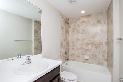 013 Bathroom ET91166