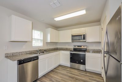 005 photo kitchen 12916043