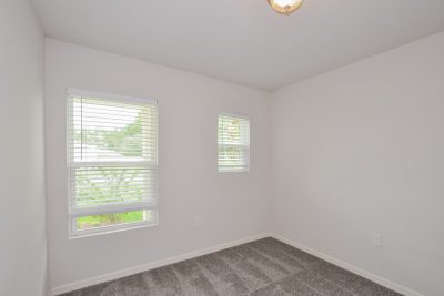 011 photo bedroom 12916039