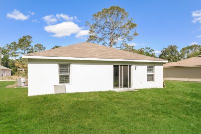 014 photo rear view 12577329