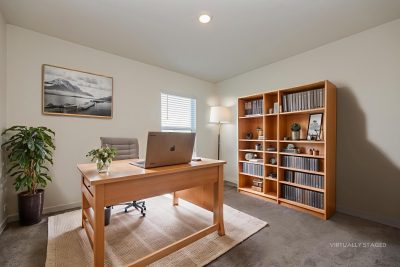 015 photo vs office 15126081