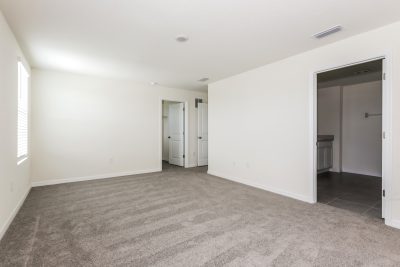 006 photo main bedroom 11002173