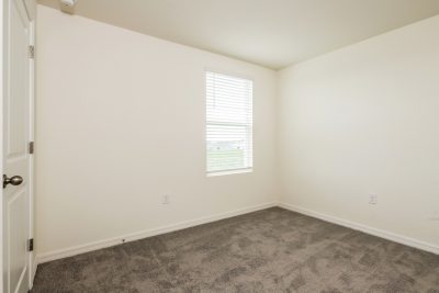 008 photo bedroom 11002163