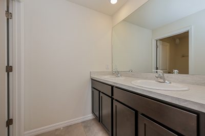 016 photo bathroom 15125656