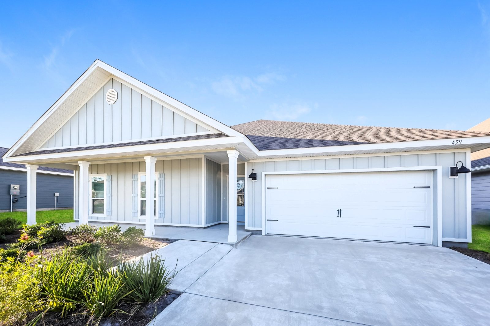 001 Front View ET51153 1