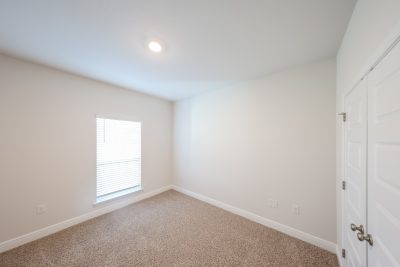 011 Bedroom ET51153