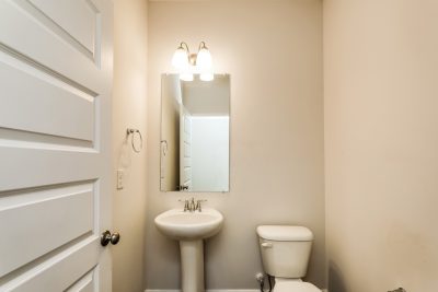 013 photo powder room 12580600