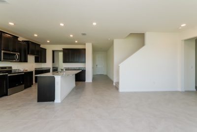 002 Living Room ETY1012